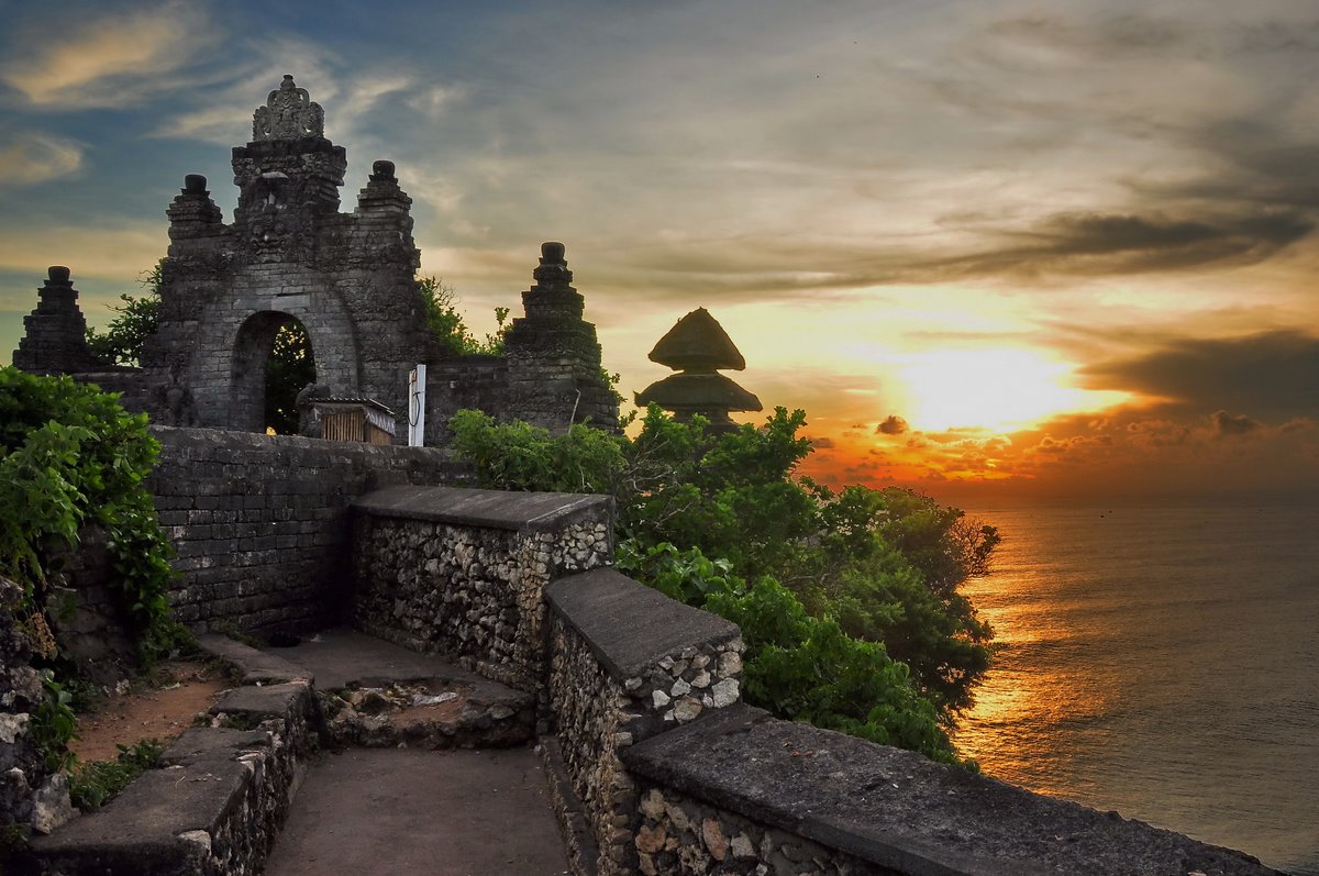 bali-tour-package-uluwatu.jpg