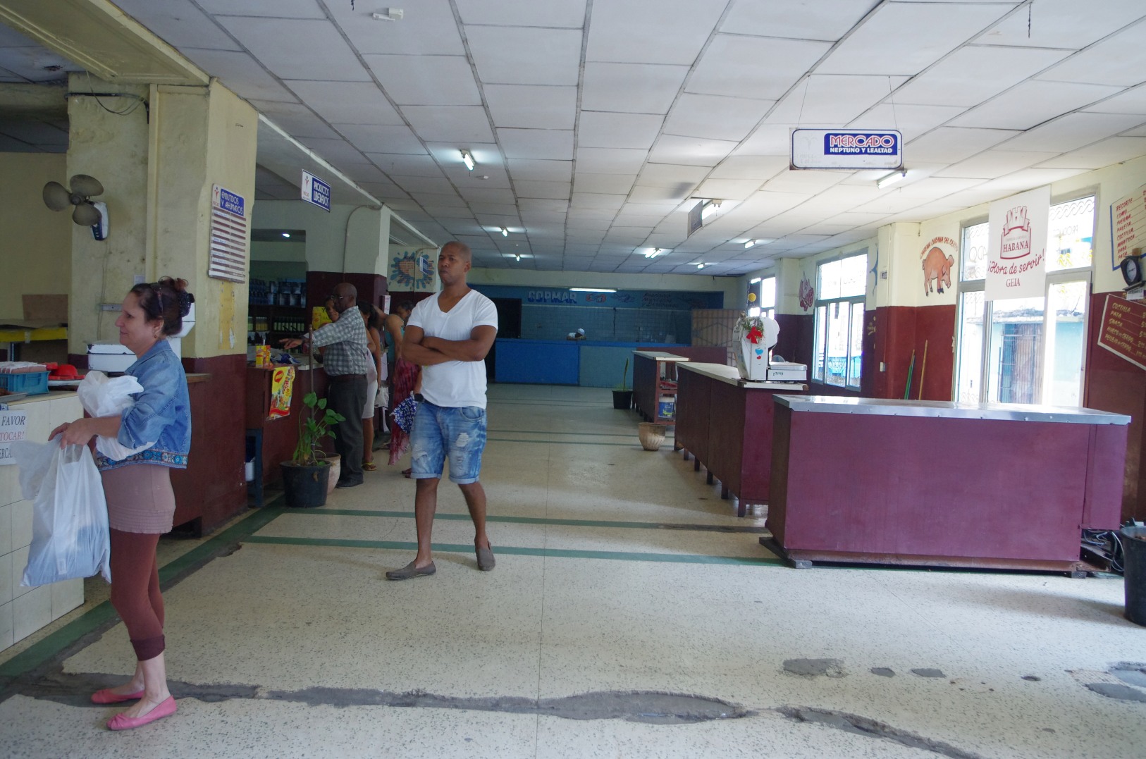 Tipikus kubai bolt helyieknek