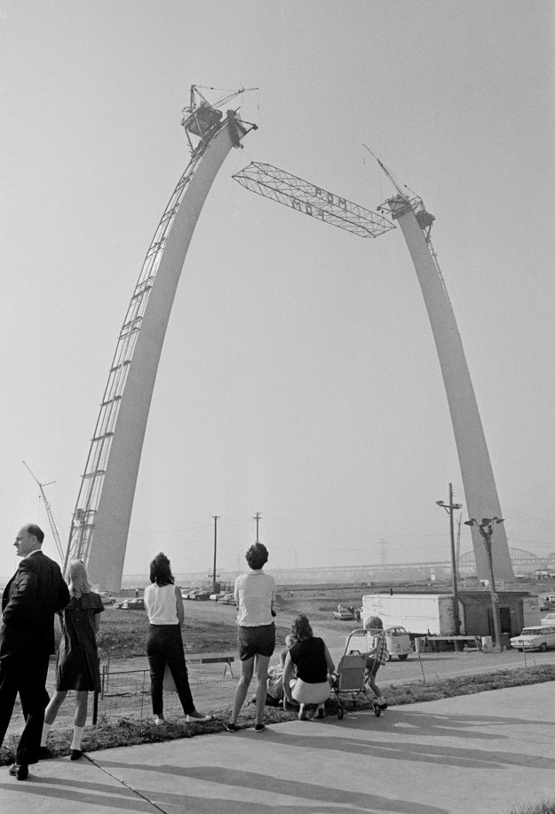 gateway_arch.jpg