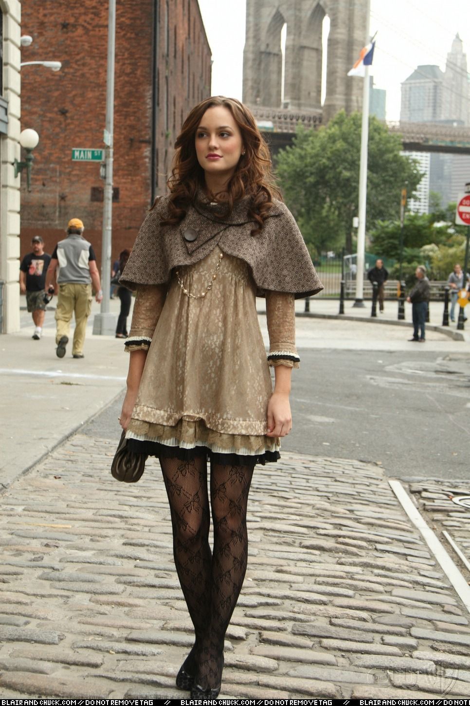 BWF-333-blair-waldorf-fashion-4383655-966-1450.jpg