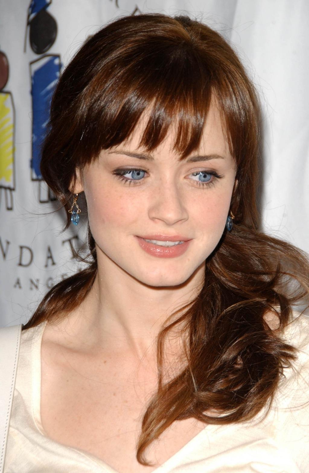 alexis-bledel-in-fifty-shades-of-grey-movie másolata.jpg