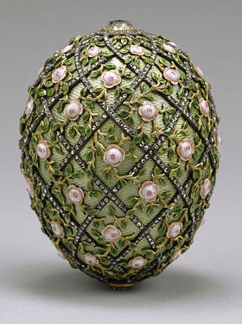 house_of_faberge_rose_trellis_egg_1907.jpg