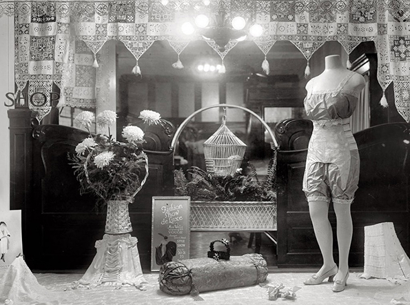 wells-corset-shop-1920_partial_display.jpg