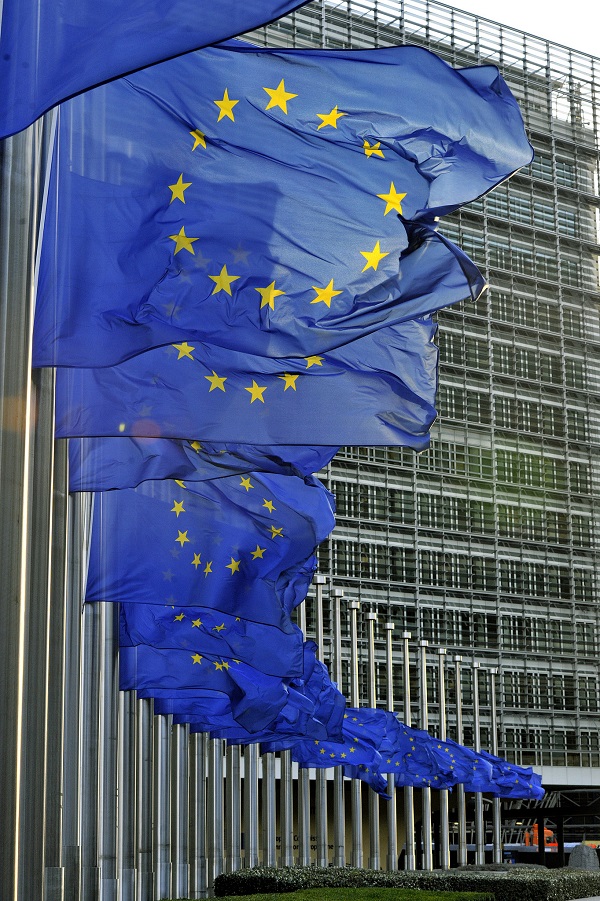 flags-flew-half-mast-berlaymont-european-union-commission.jpg