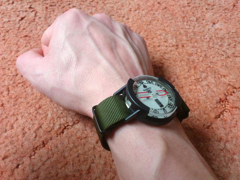 Suunto wristcompass 3.jpg