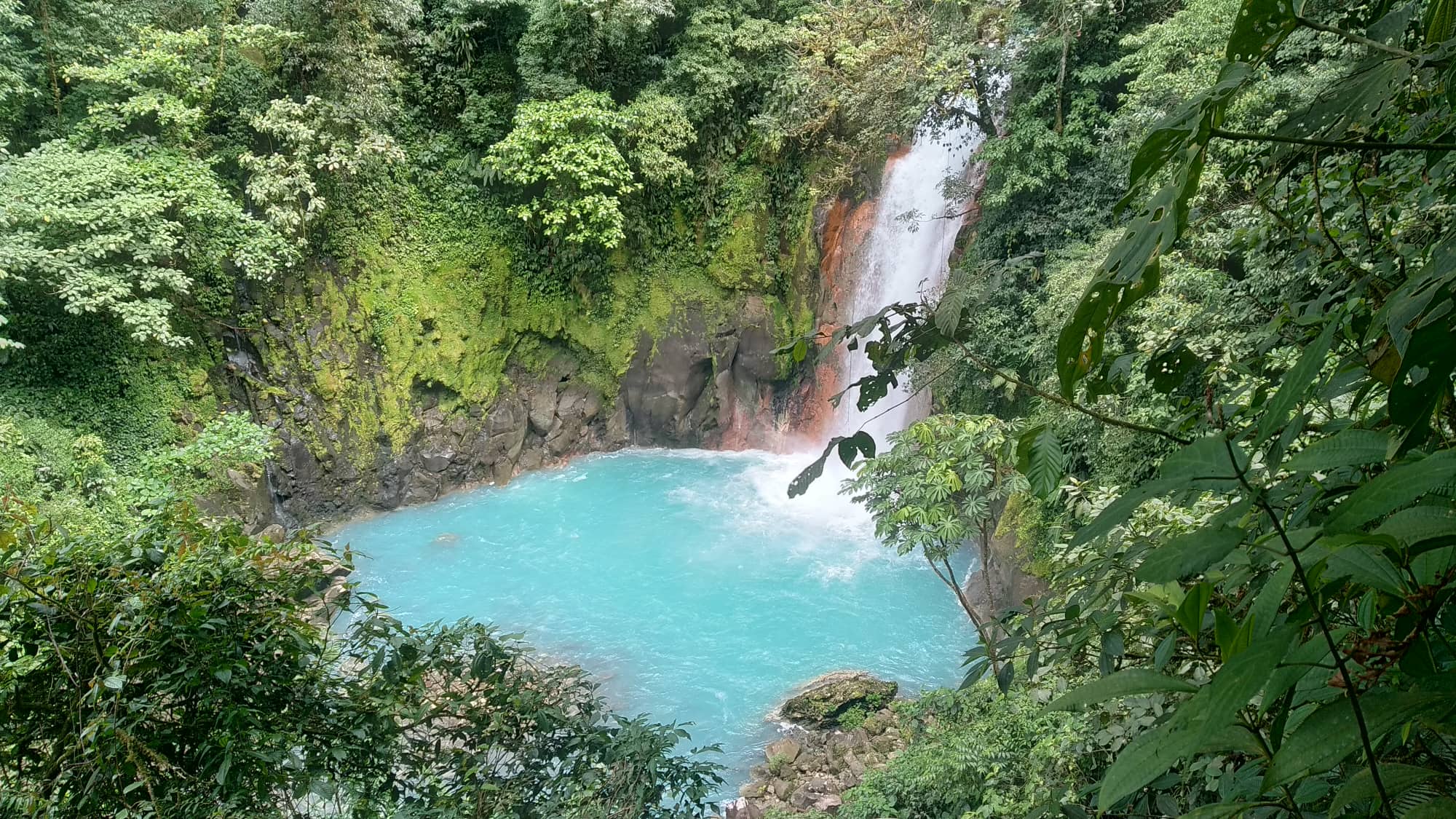 lagunaazul2.jpg