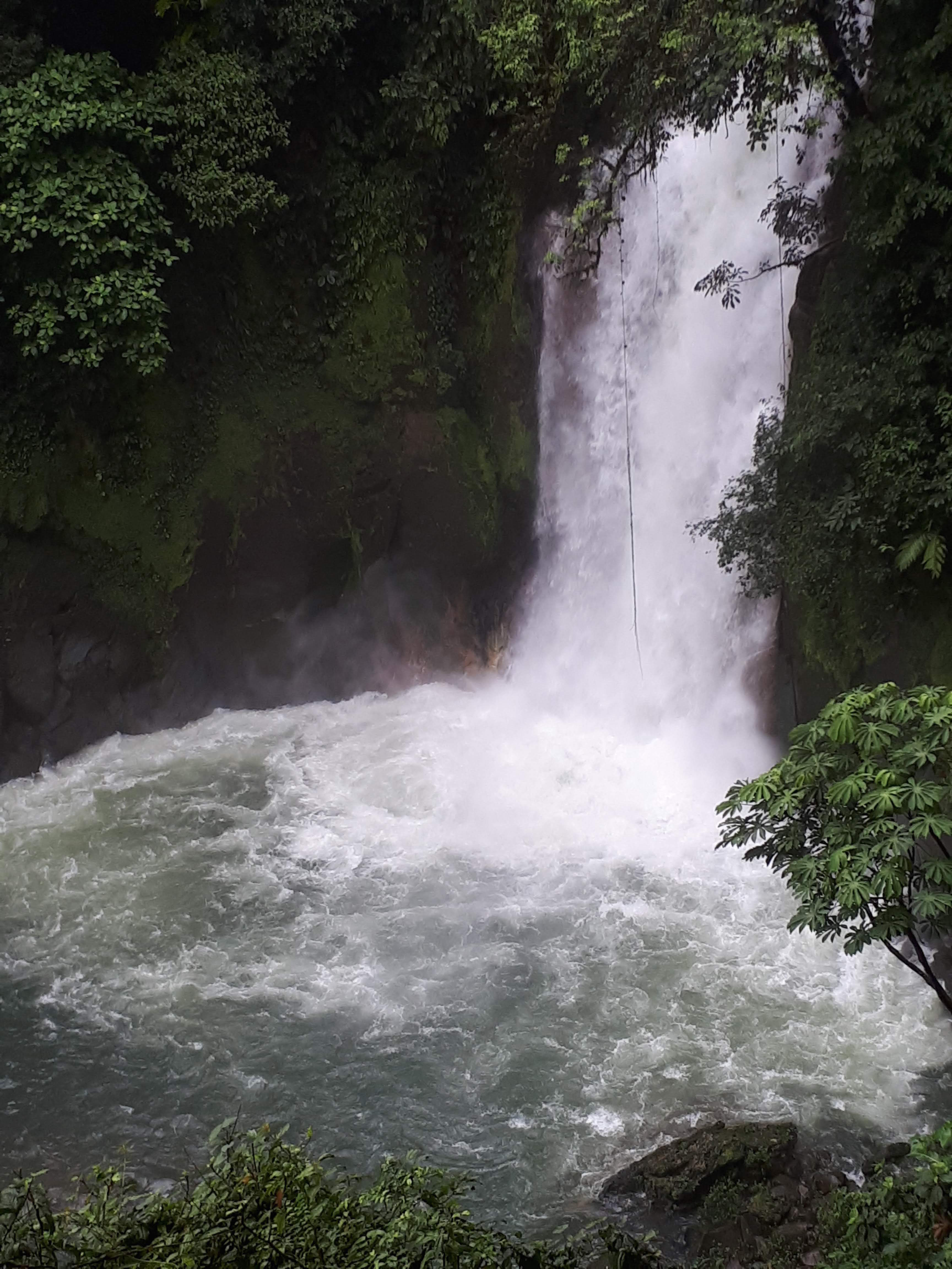 lagunaazul_1.jpg