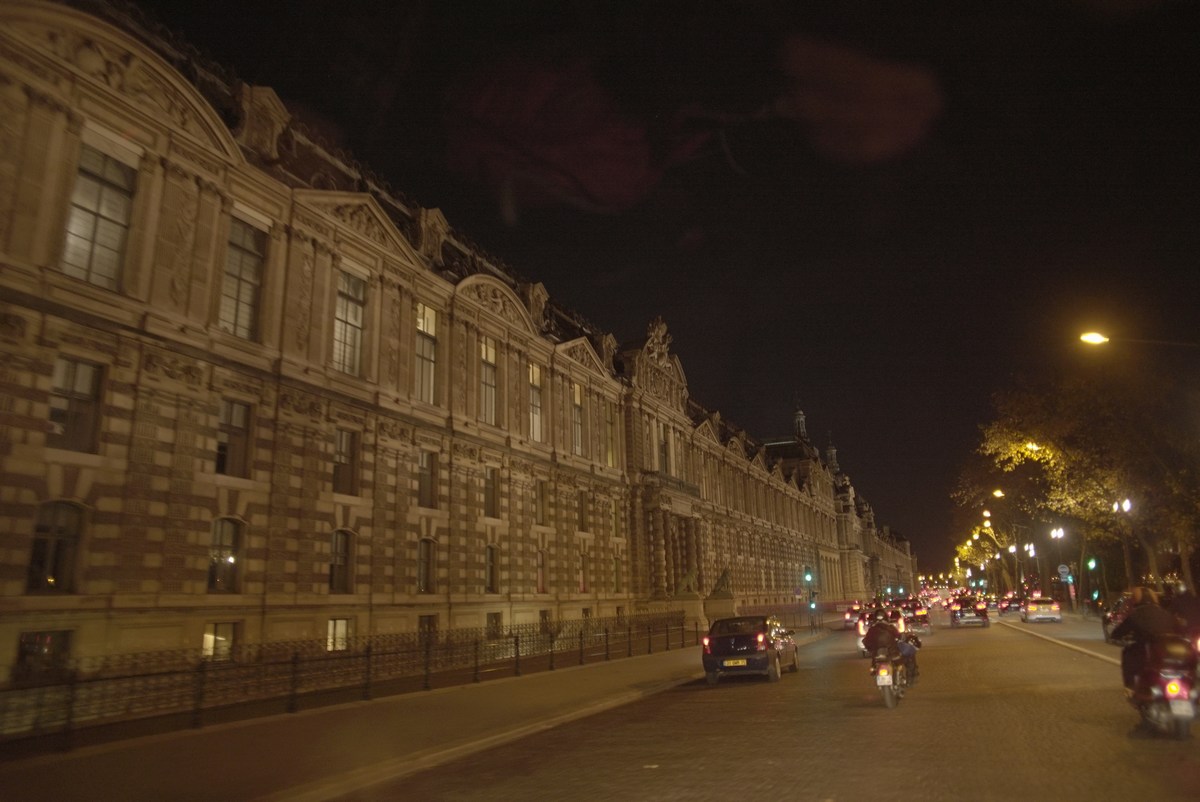 ‘Ja, hogy az a Louvre...‘<br />Fotó: Scholtz Kristóf