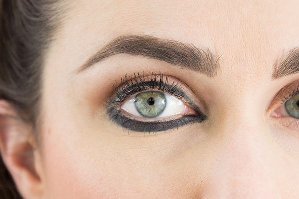 5-eyeliner-rules-most-women-break-and-how-redeem-yourself_87966.jpg