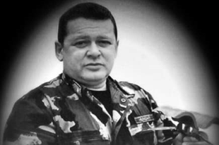 A tűzszerész, aki felrobbantott két disznót
