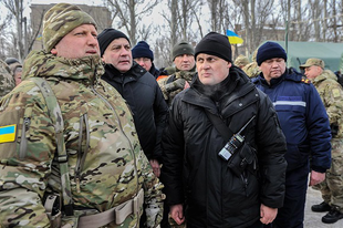 Foreign Policy: Kijev is táplálja a kelet-ukrajnai háborút