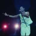 Freddie Mercury singt auf Ungarisch