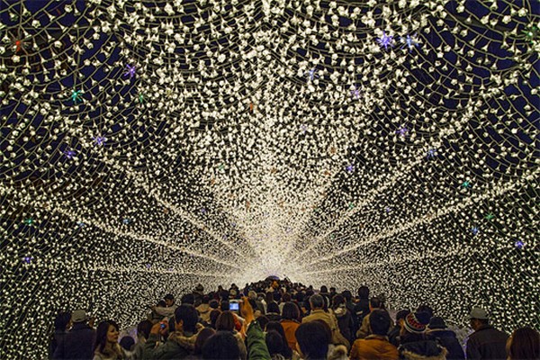 amazing-winter-light-festival-in-japan-10.jpg