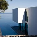 AIBS House in Spain by AABE Architecture