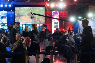 E-SPORT, avagy hogyan tölts meg egy üres stadiont?