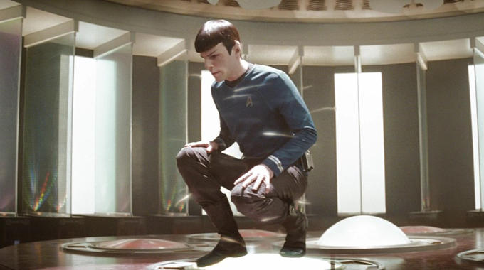 zachary_quinto_2009trek_transzporter.jpg