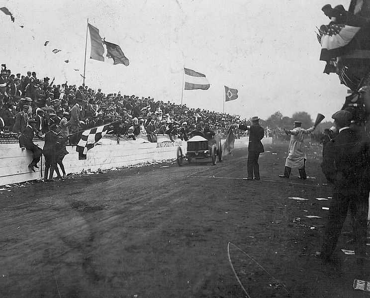 vander1906.jpg