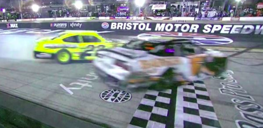 Atyaúristen, micsoda befutóval ért véget a NASCAR Xfinity alapszakasza!!!