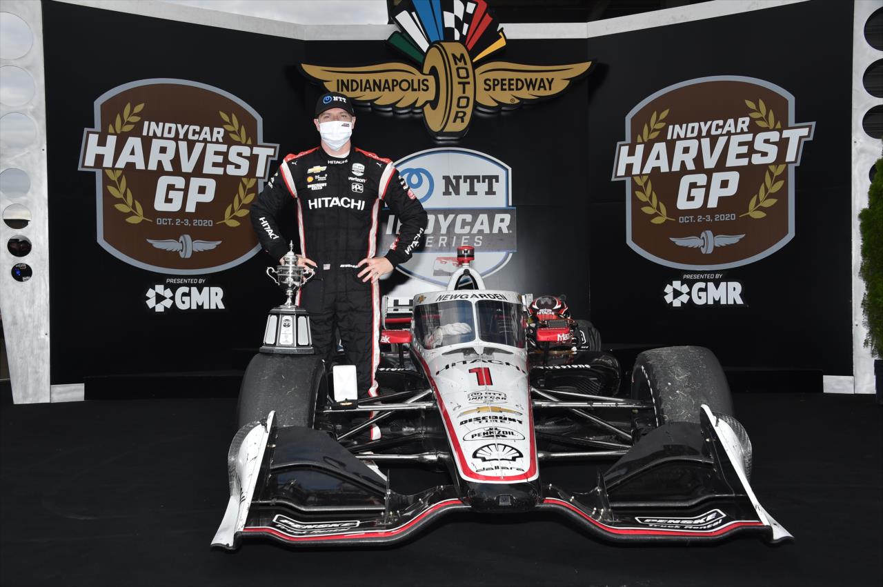 Newgarden megszerezte első győzelmét az Indianapolis Motor Speedwayen Newgarden megszerezte első győzelmét az Indianapolis Motor Speedwayen