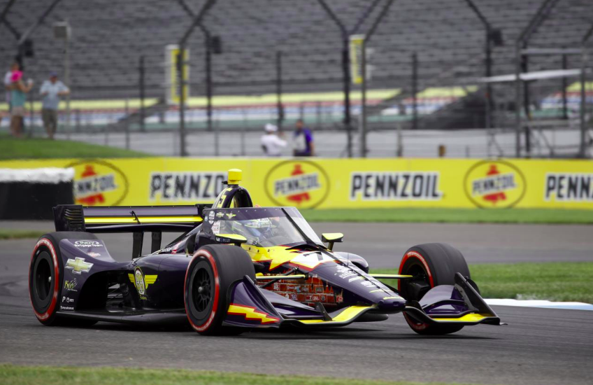 Egy rajongói Facebook-csoport is szponzorálja az IndyCar legújabb csapatát Egy rajongói Facebook-csoport is szponzorálja az IndyCar legújabb csapatát