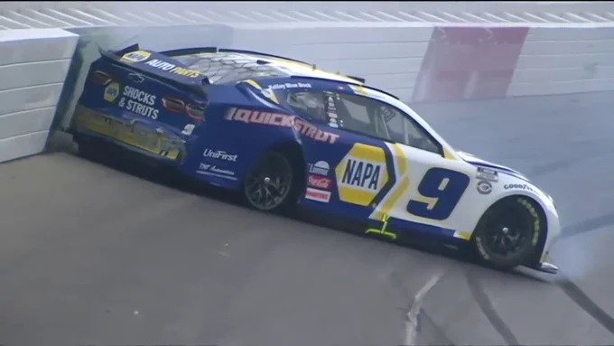NASCAR: Félbeszakadt a michigani futam, a playoffért küzdő Elliott már nem is folytathatja NASCAR: Félbeszakadt a michigani futam, a playoffért küzdő Elliott már nem is folytathatja