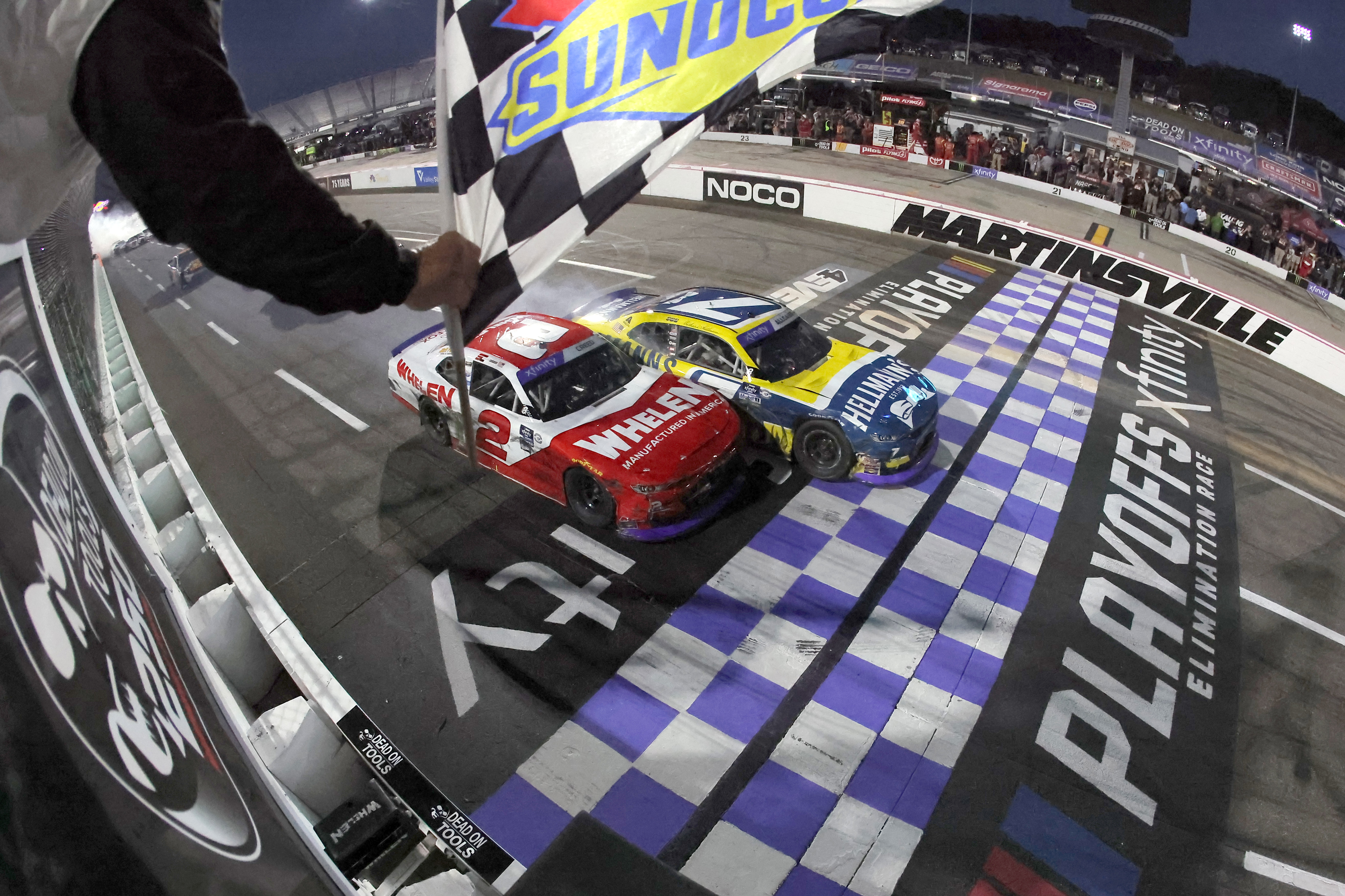 Premier plánban tárult a világ elé a NASCAR csapaton belüli, mocskos viszálya Premier plánban tárult a világ elé a NASCAR csapaton belüli, mocskos viszálya