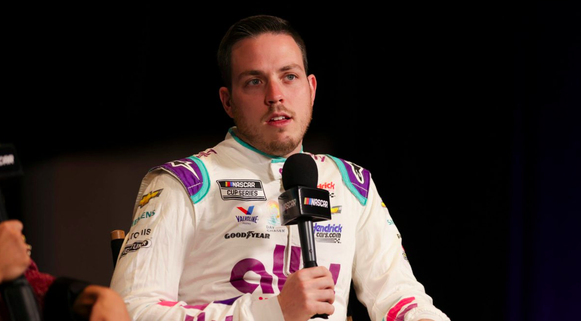 NASCAR: Alex Bowman elárulta, hogy milyen emberek a csapattársai