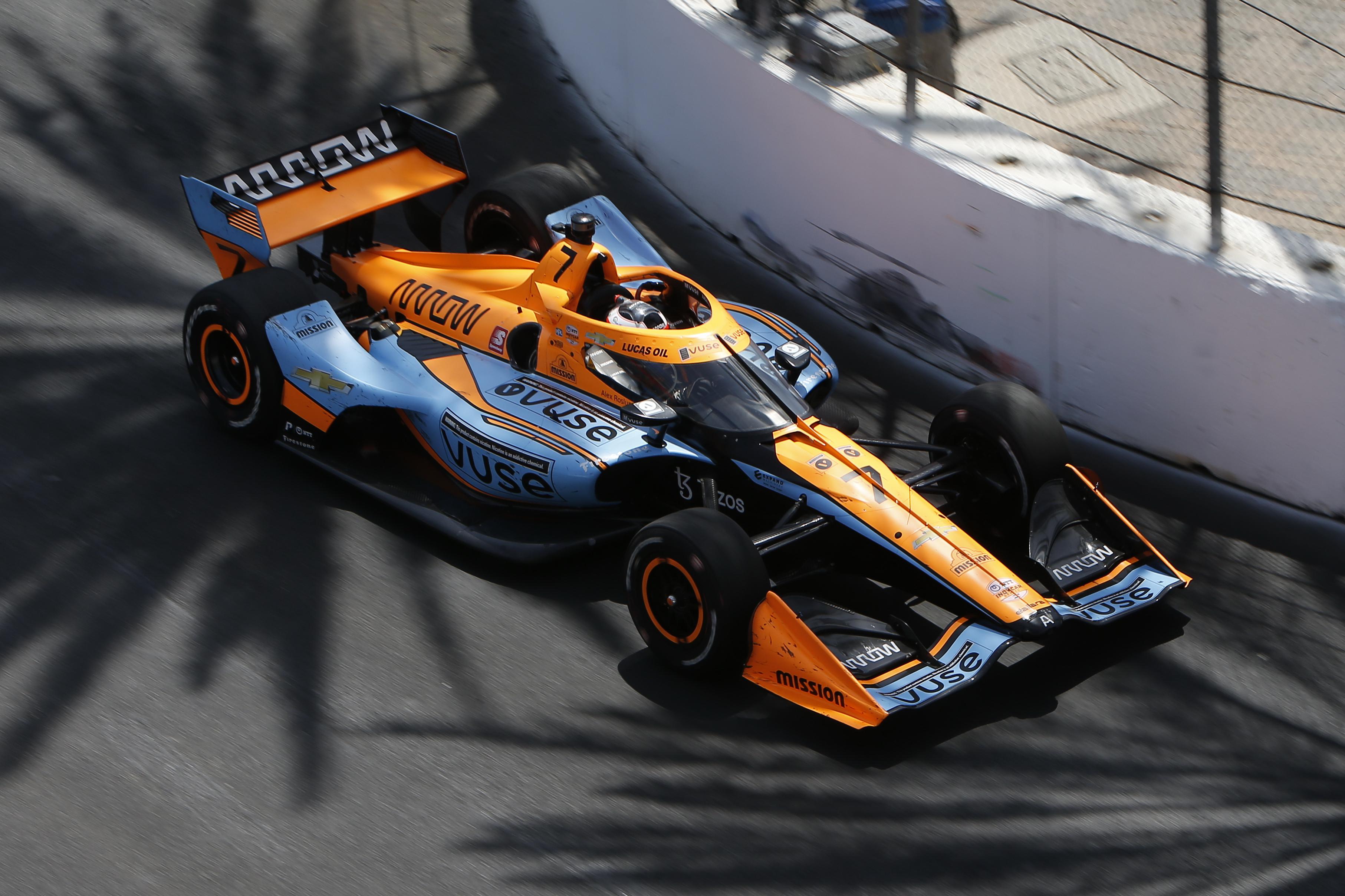 A McLaren mégsem terjeszti ki harmadik autójának idei programját