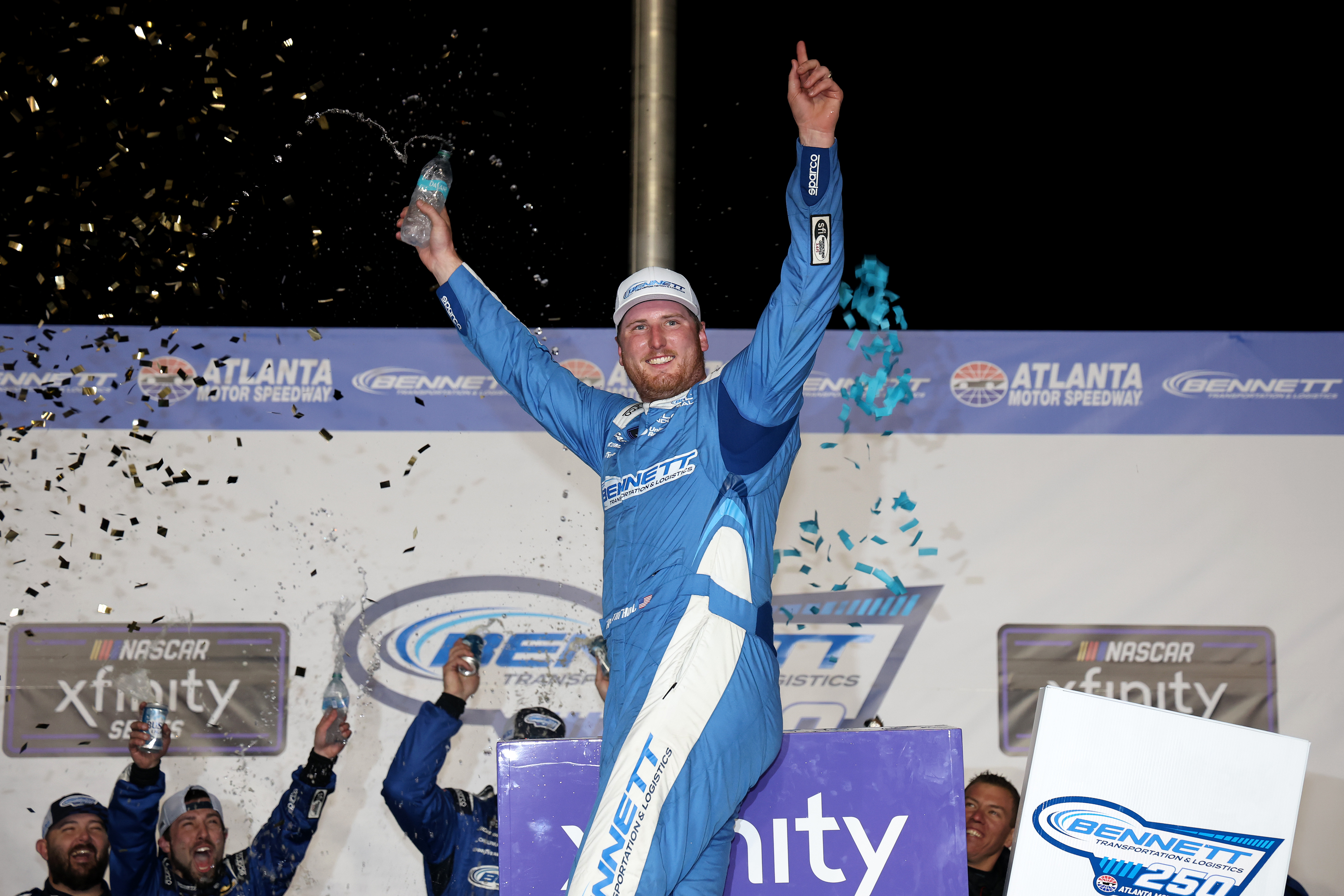 NASCAR: Újabb öt királykategóriás futamot kap az RCR-től Austin Hill NASCAR: Újabb öt királykategóriás futamot kap az RCR-től Austin Hill