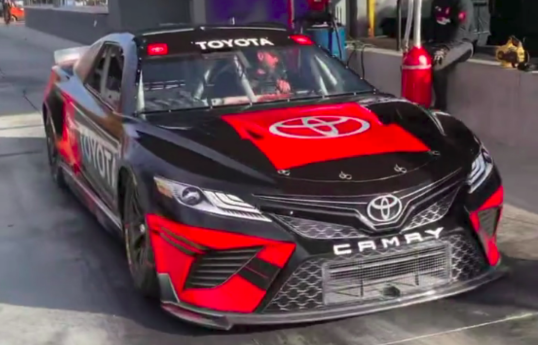 Íme a legelső elektromos NASCAR-autó! (VIDEÓ)