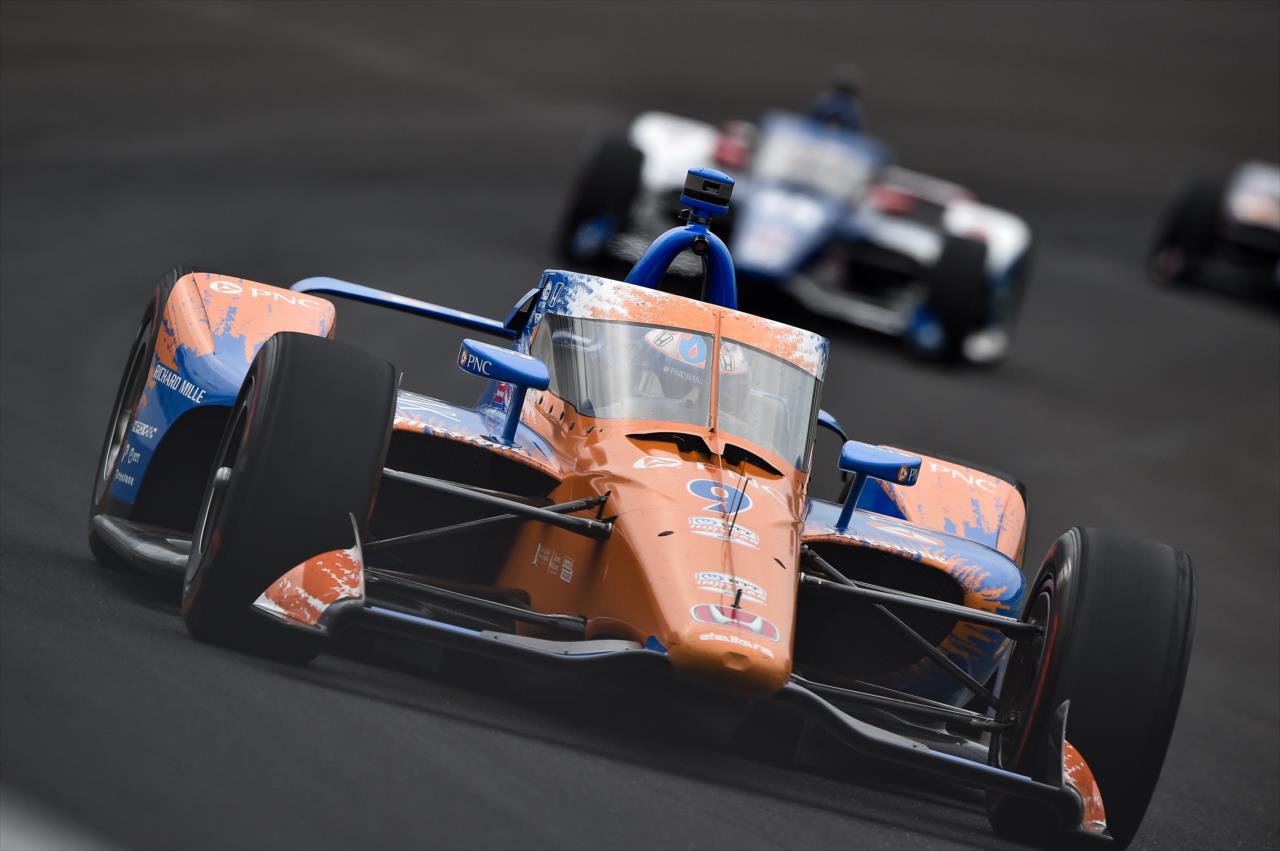 Indy 500 – 2. nap: Dixon az élen, egyre nagyobb bajban a Top Gun Racing Indy 500 – 2. nap: Dixon az élen, egyre nagyobb bajban a Top Gun Racing