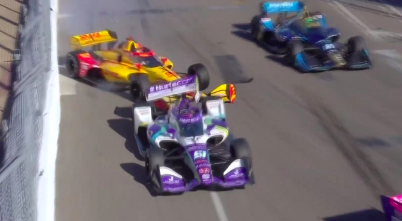 IndyCar: McLaughlin az élen, egymás után törtek az autók a második edzésen IndyCar: McLaughlin az élen, egymás után törtek az autók a második edzésen
