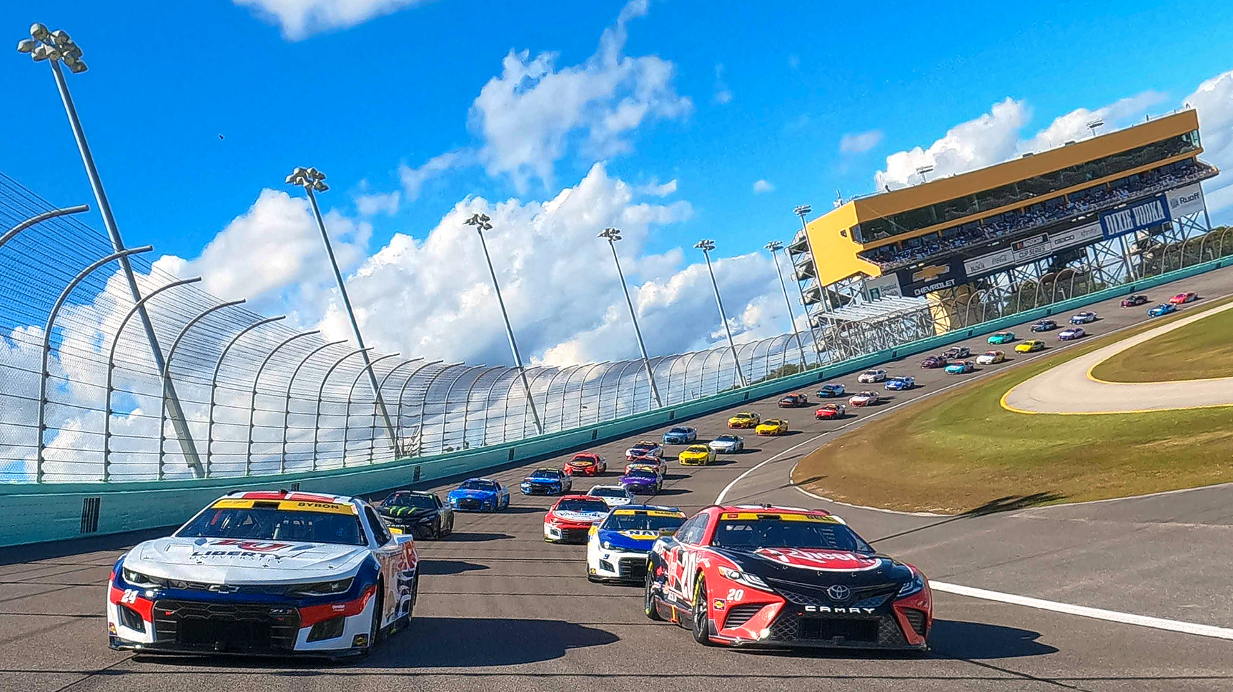 Autók, adrenalin, verseny, NASCAR