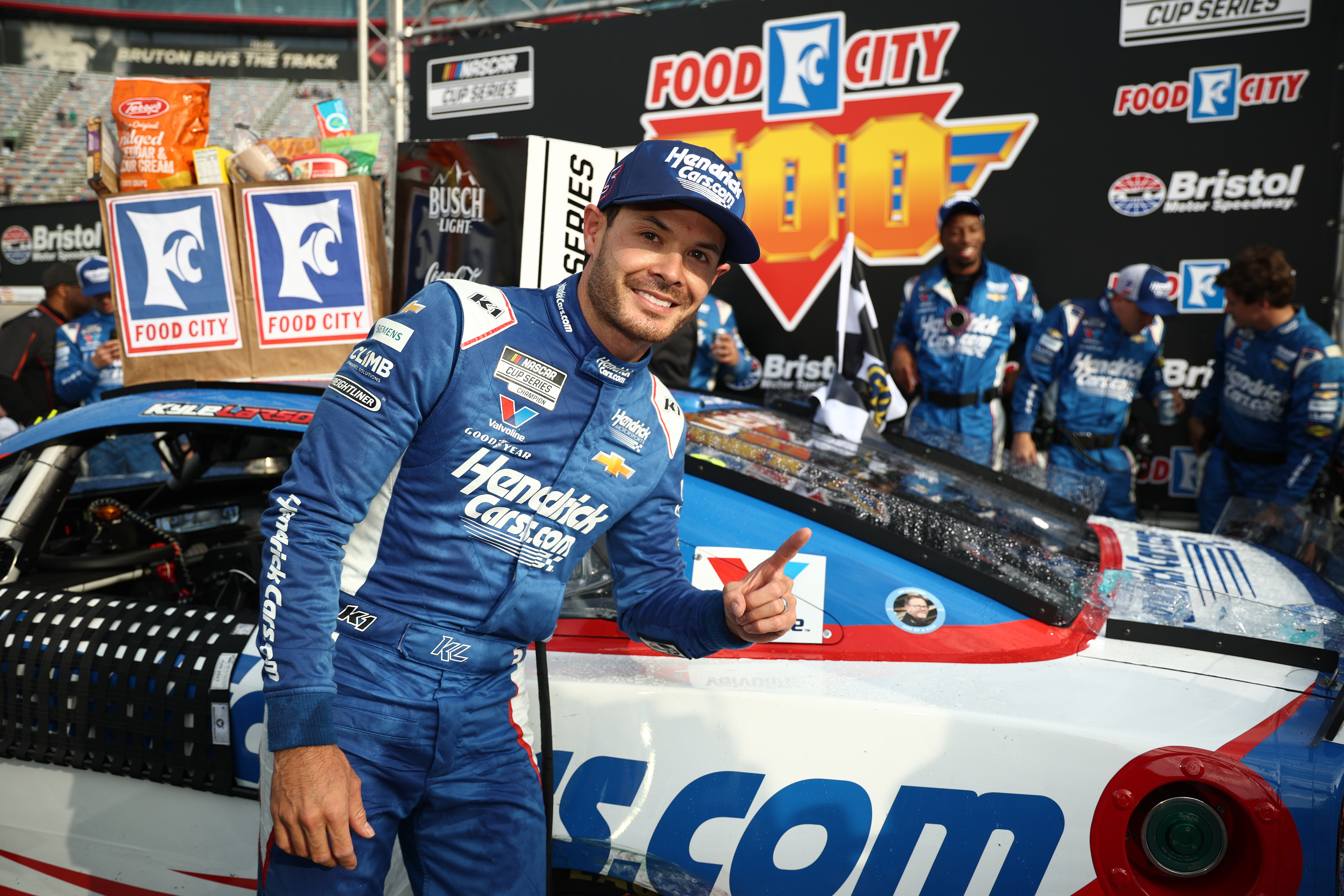Indy 500: Kyle Larson akkor sem fog a pole-ért harcolni, ha esélye lenne rá Indy 500: Kyle Larson akkor sem fog a pole-ért harcolni, ha esélye lenne rá