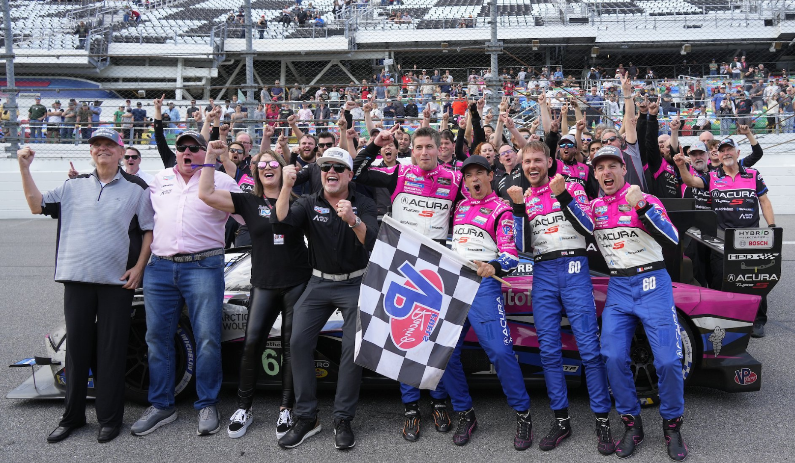 Castronevesék megint megcsinálták: Az MSR 60-as Acurája nyerte a GTP-éra legelső Daytona 24-ét! Castronevesék megint megcsinálták: Az MSR 60-as Acurája nyerte a GTP-éra legelső Daytona 24-ét!