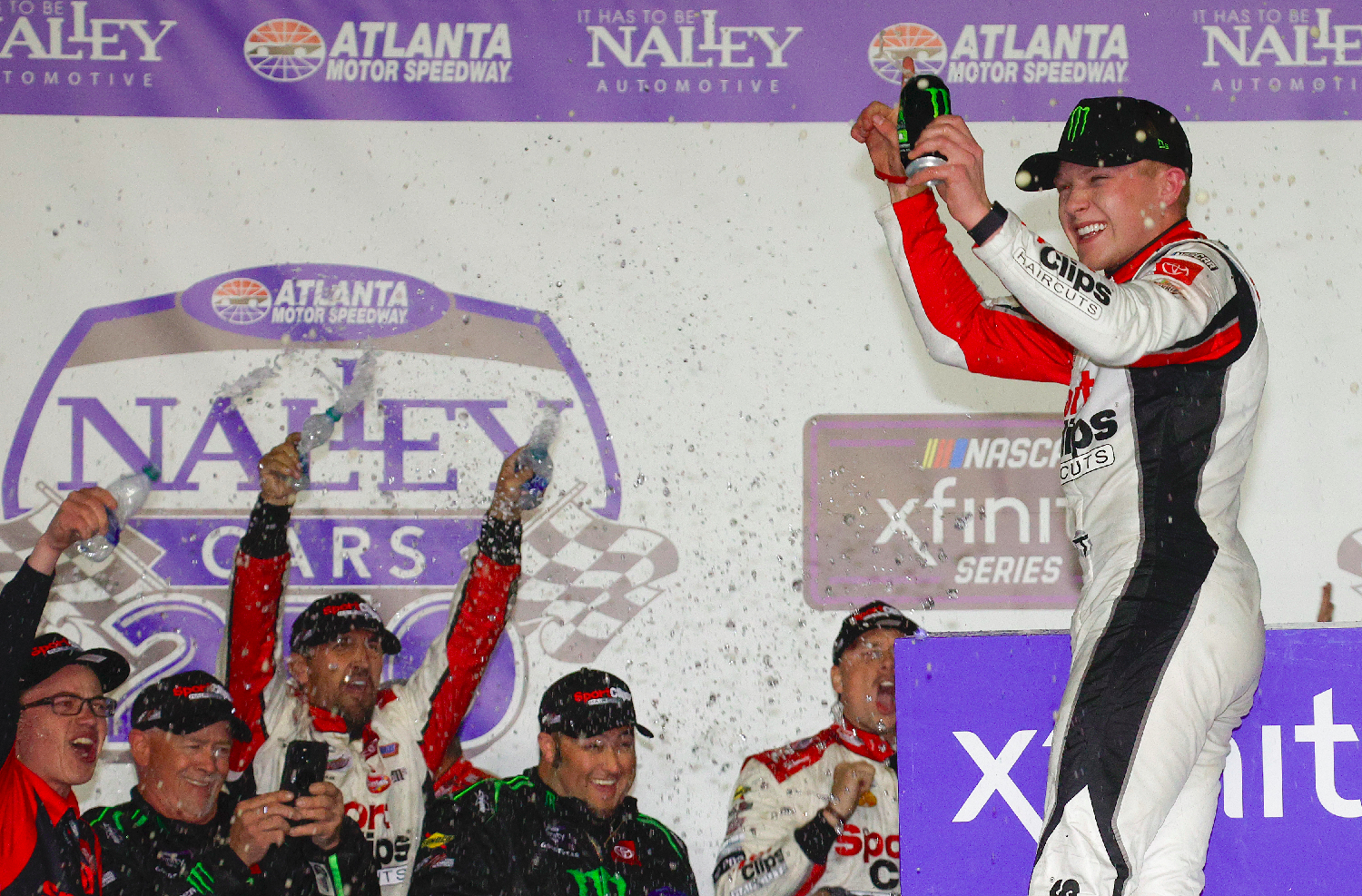 NASCAR: Roncsderbi és újabb Ty Gibbs győzelem az Atlanta Motor Speedwayen