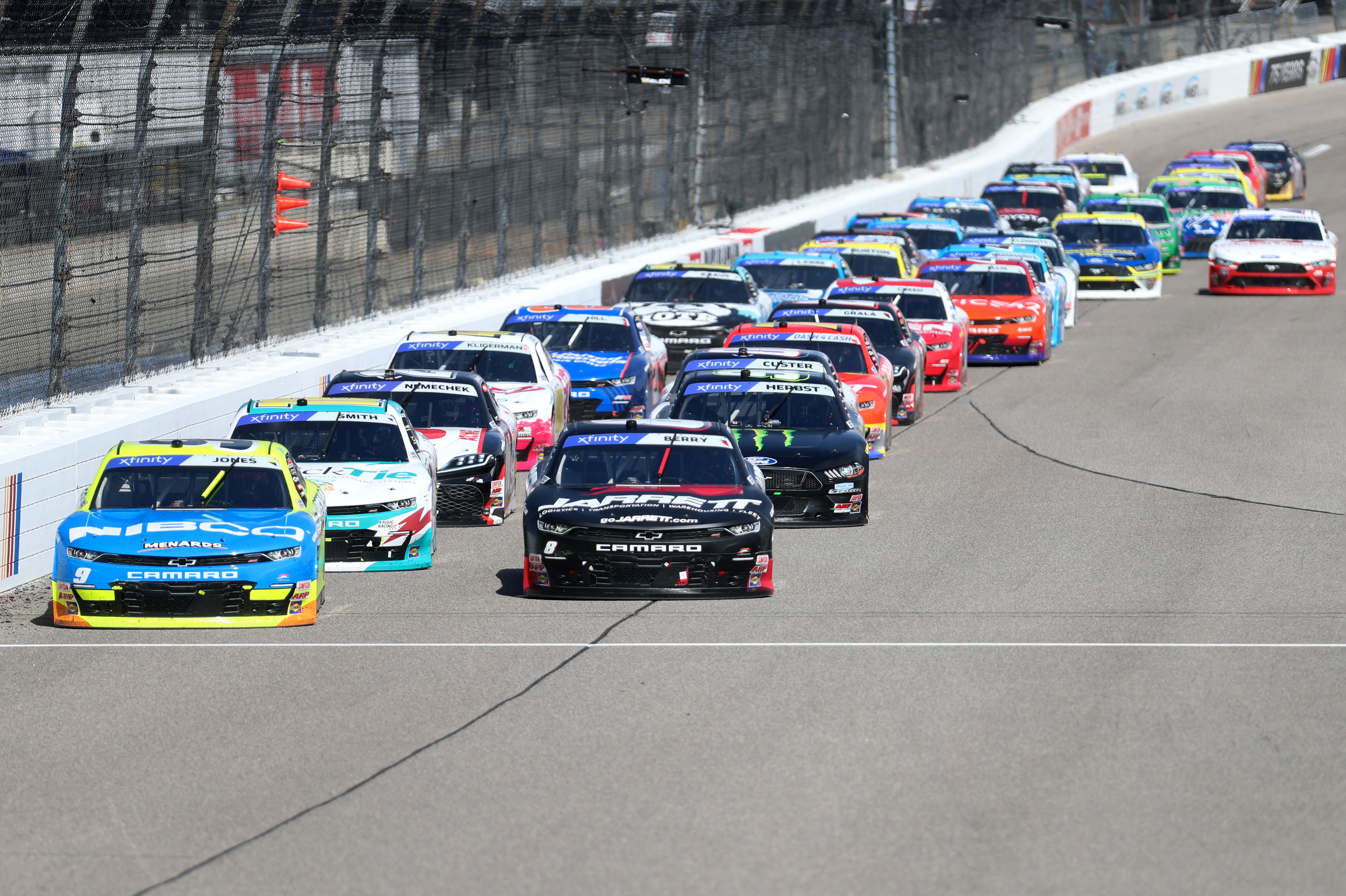 Újabb letartóztatás miatti eltiltás a NASCAR-ban – Ezúttal az ítélethozatal után három hónappal Újabb letartóztatás miatti eltiltás a NASCAR-ban – Ezúttal az ítélethozatal után három hónappal