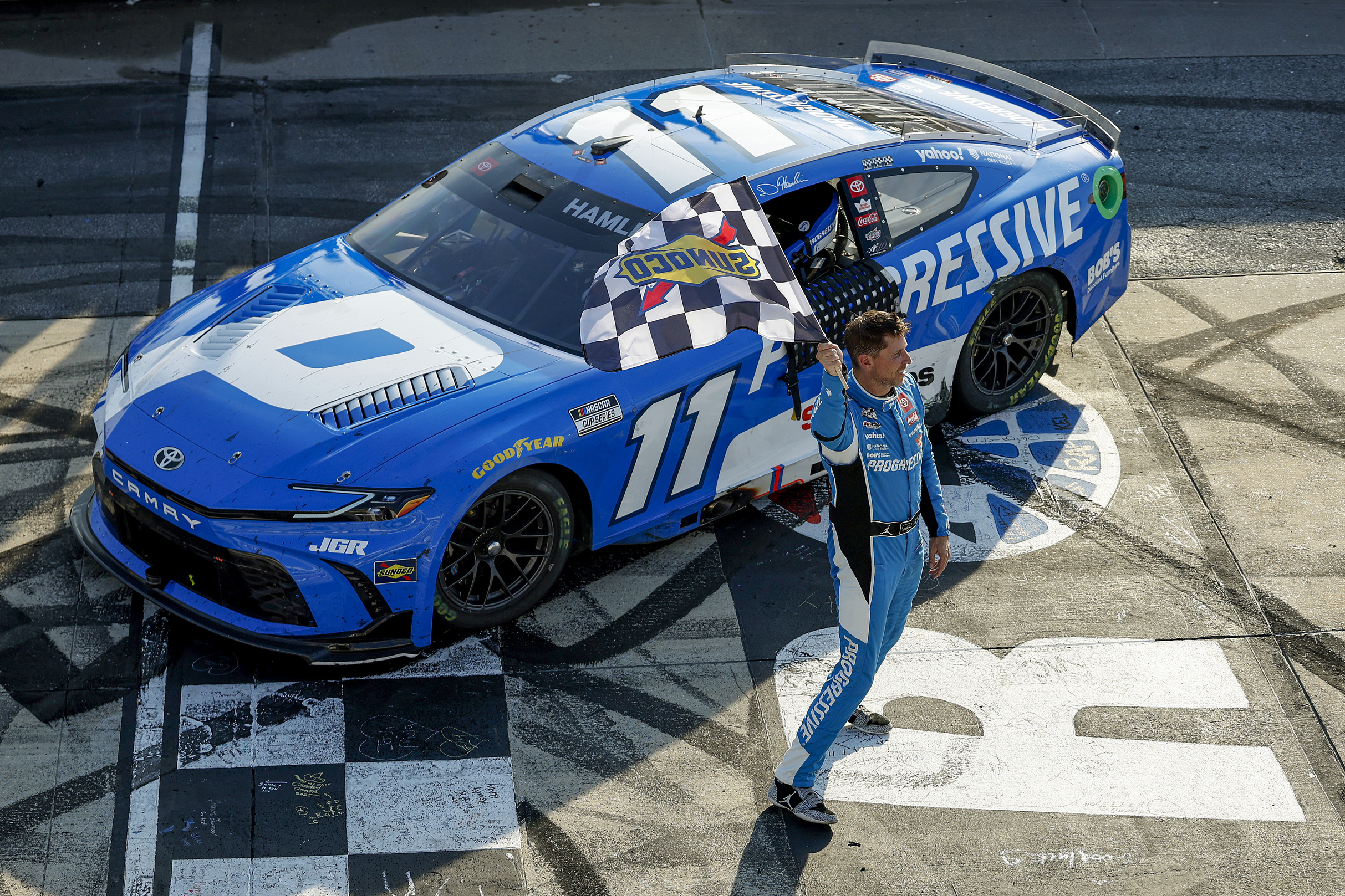 NASCAR: Hamlin boldogan visszavonult volna, ha megszerzi a bajnoki címet