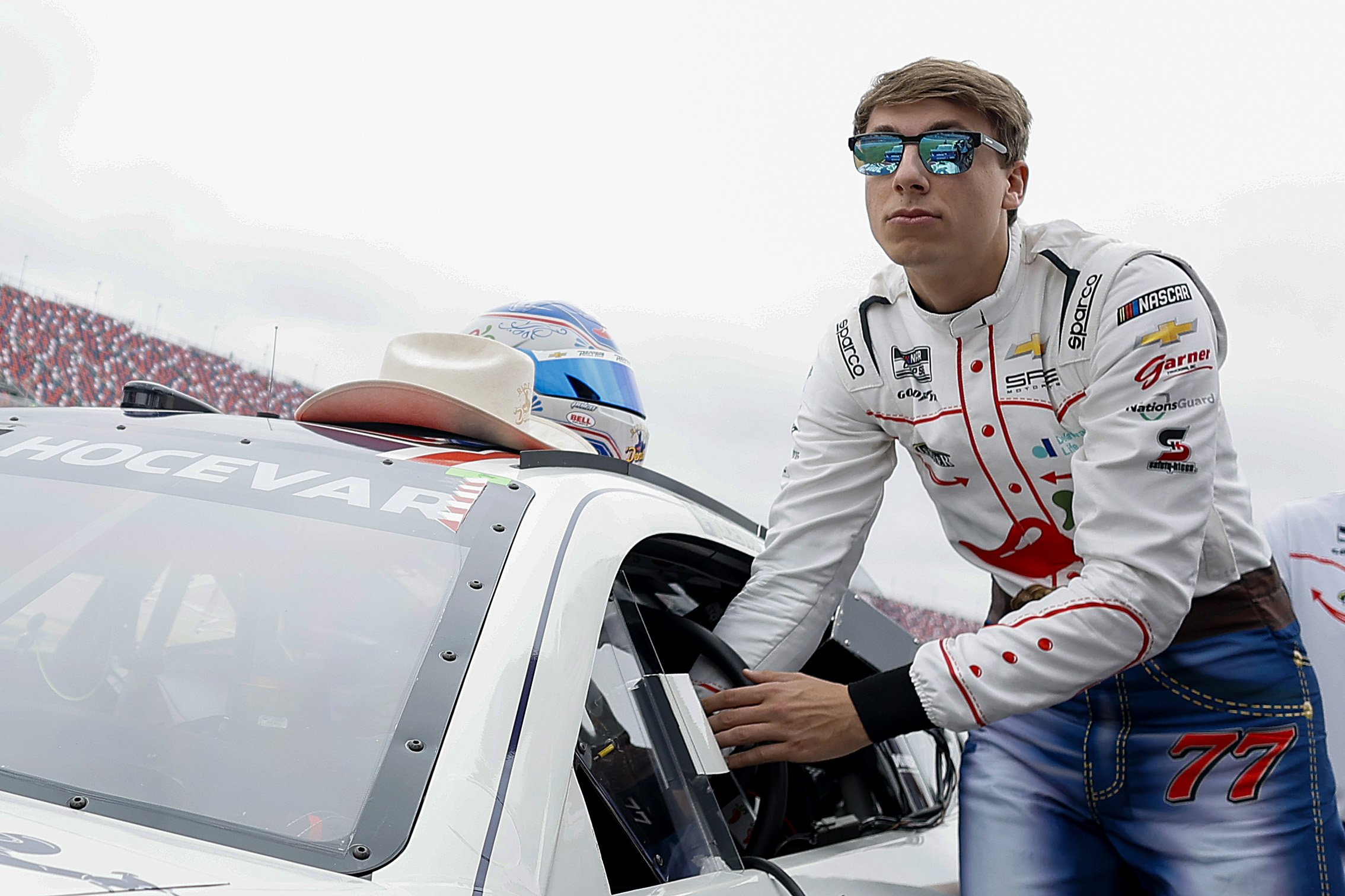 NASCAR: Megbüntették Hocevart, mert „sz*rfészeknek” nevezte Mexikót