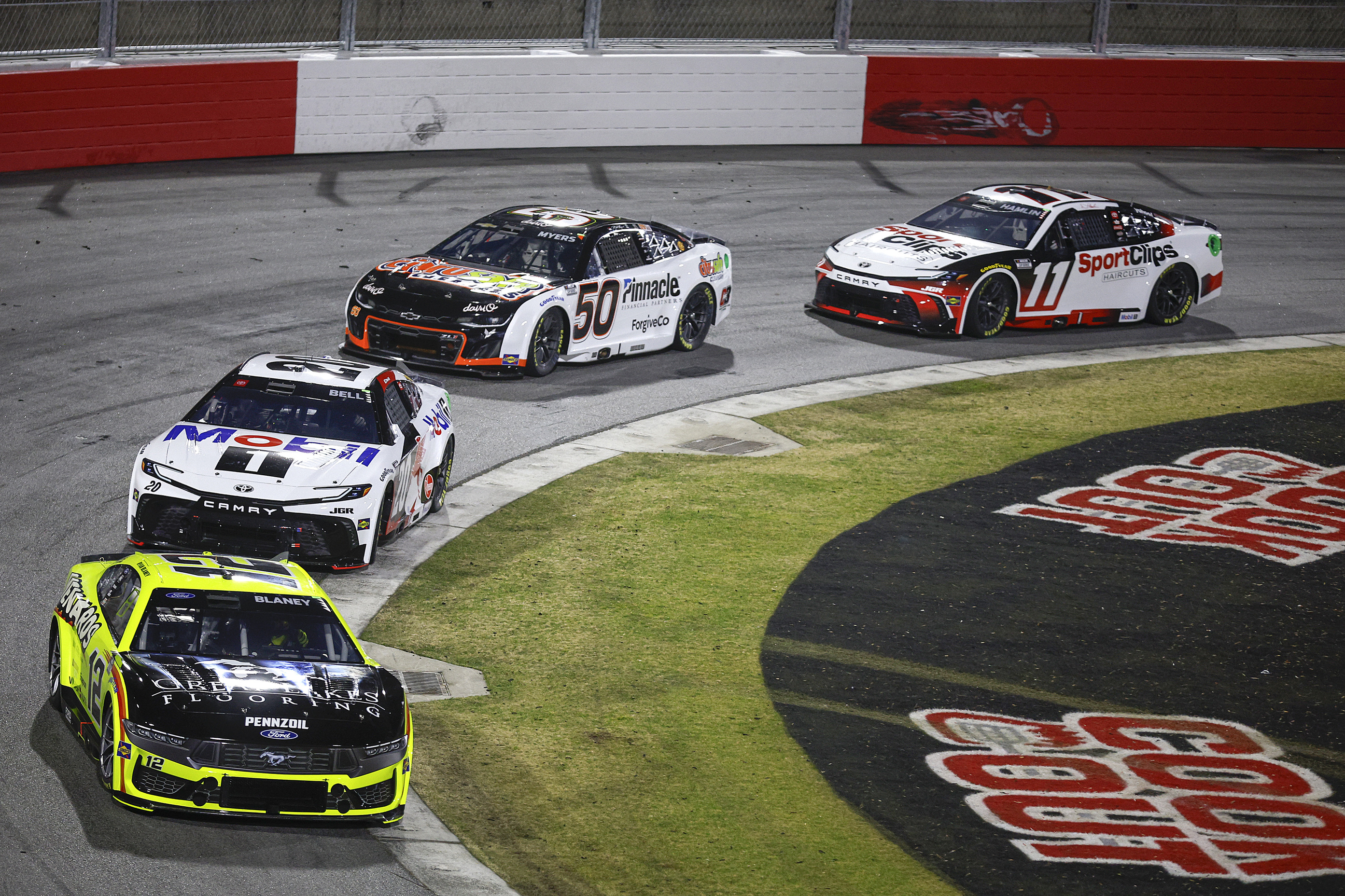 Komoly veszélybe került a NASCAR Clash hétvégi megrendezése