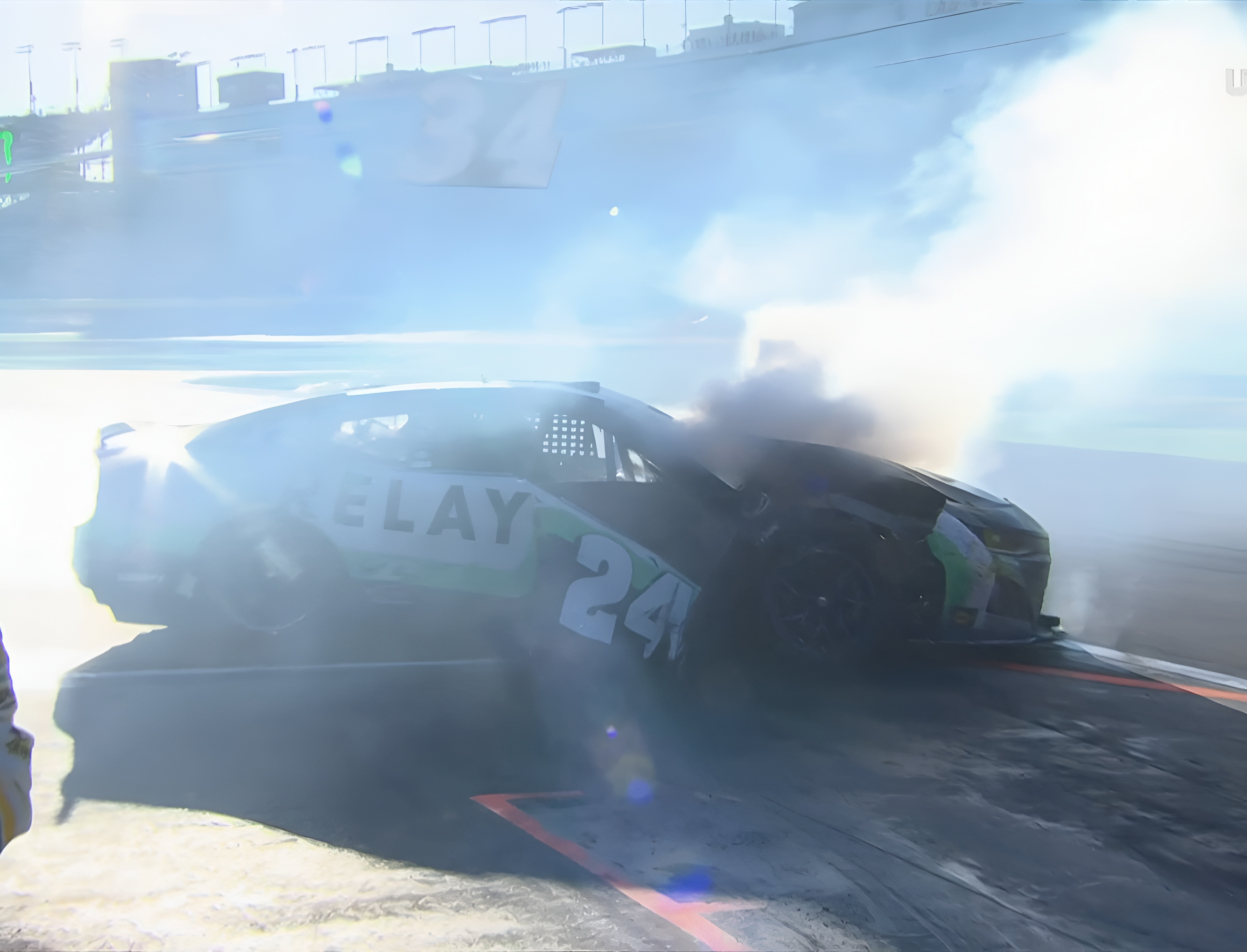 Kommunikációs hiba okozta a NASCAR Cup vegasi futamának legnagyobb balesetét