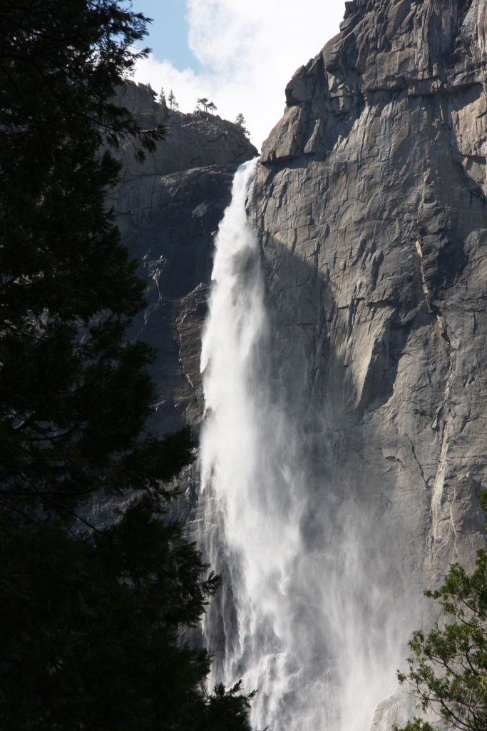 Yosemite Falls 2.jpg