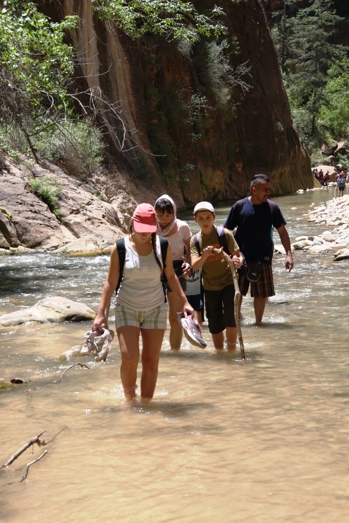 Zion - Narrows3.jpg