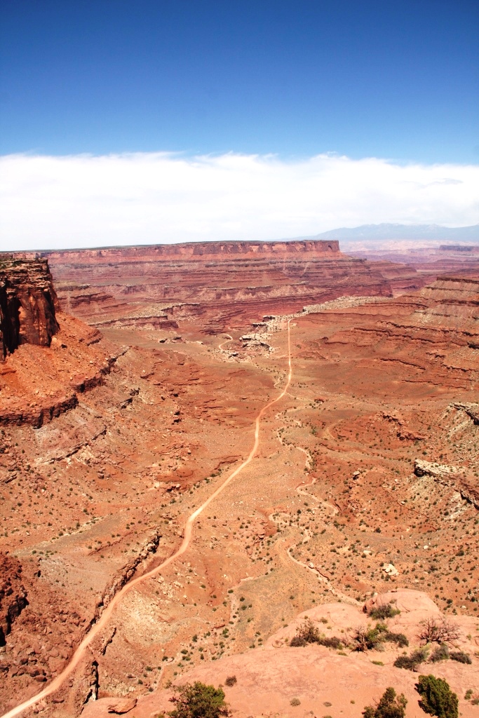 canyonlands - white rim road.jpg