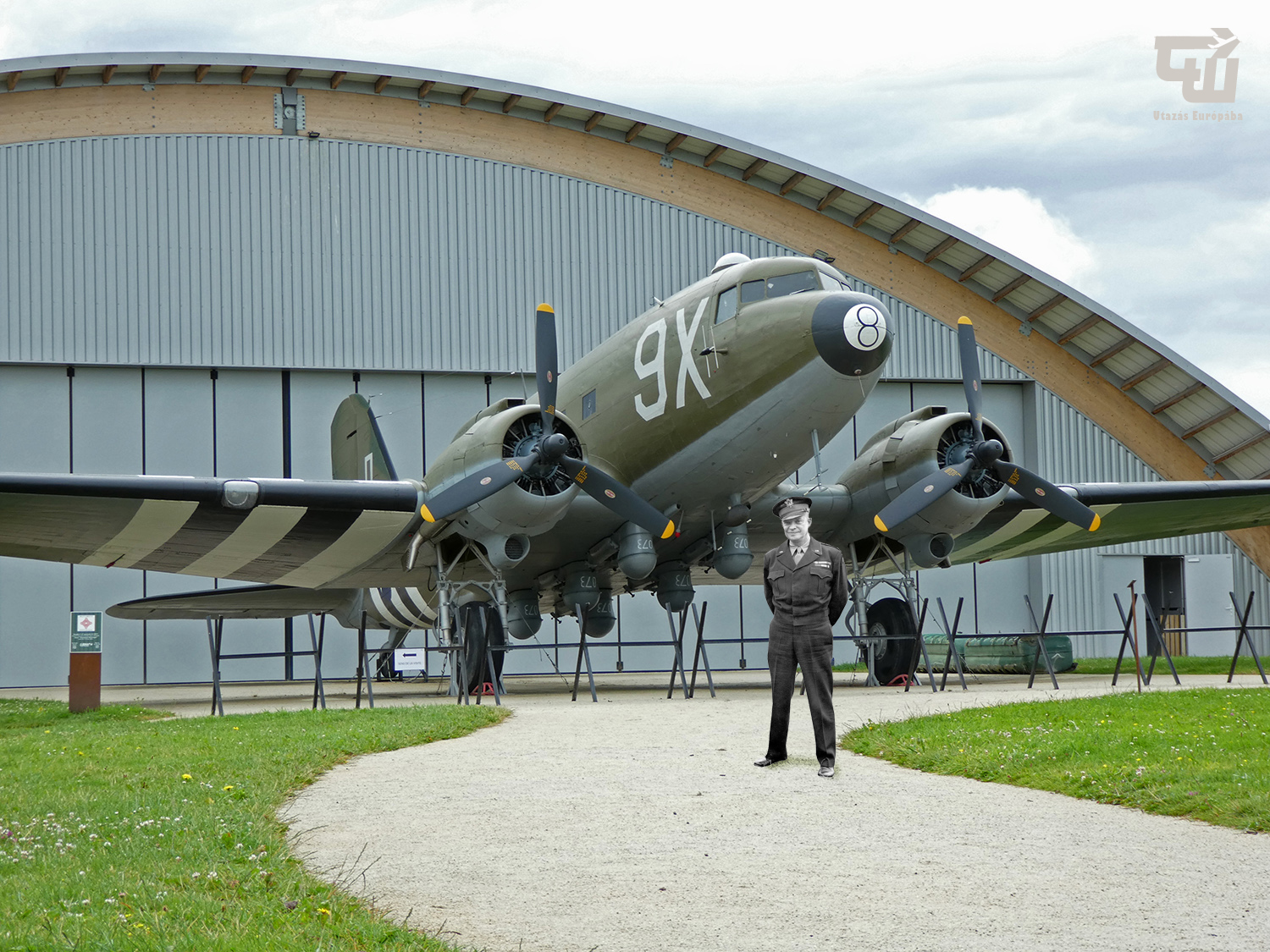 03_c_47_dakota_batterie_de_merville_normandia.JPG