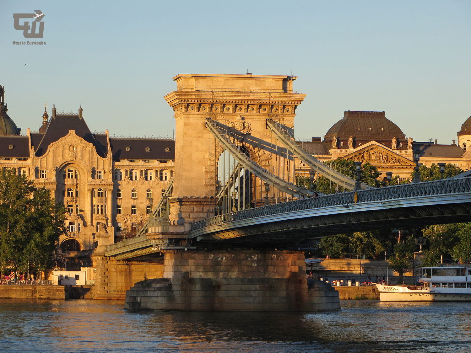 05_szechenyi_lanchid_chain_bridge_budapest_magyarorszag_hungary_ungarn_utazas_europaba.JPG