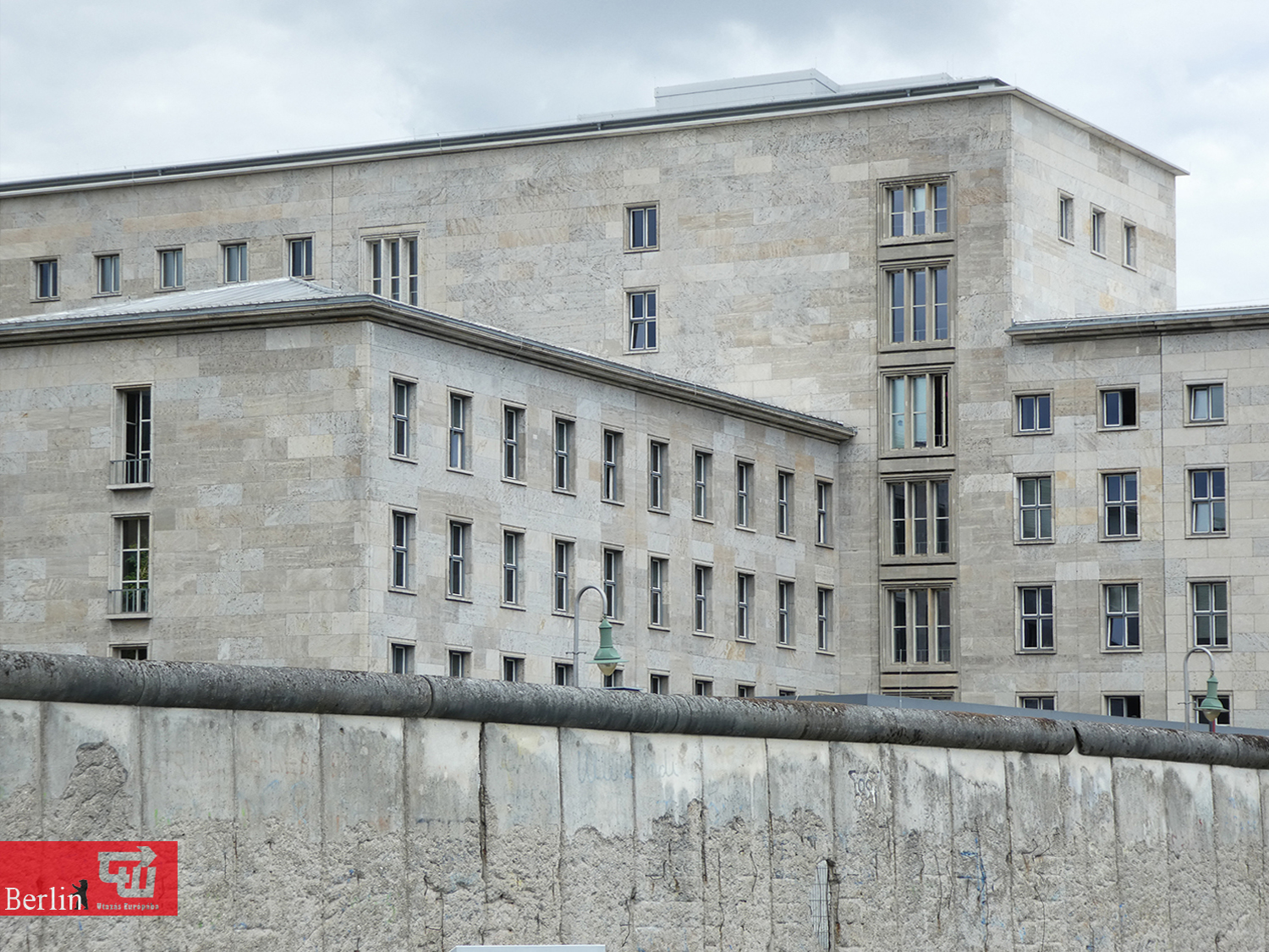 02_reichsluftfahrtministerium_detlev-rohwedder-haus_berlin.JPG