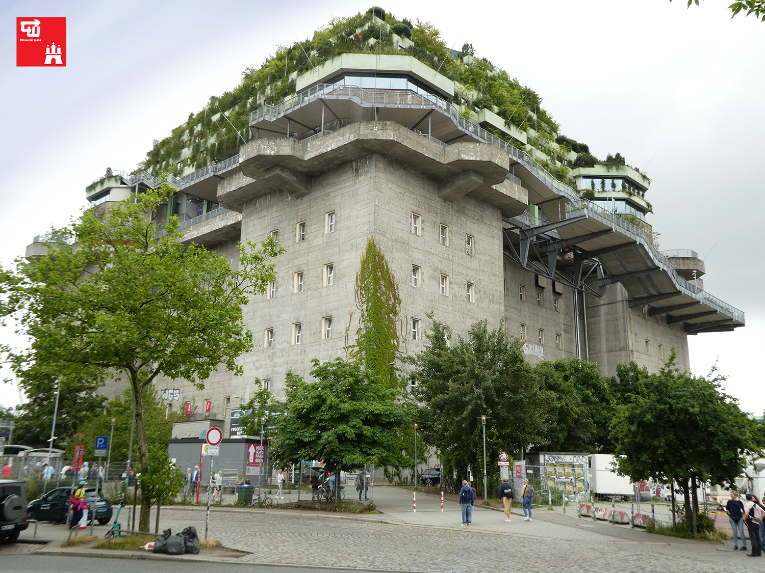 03_st_pauli_bunker_flakturm_hamburg.JPG