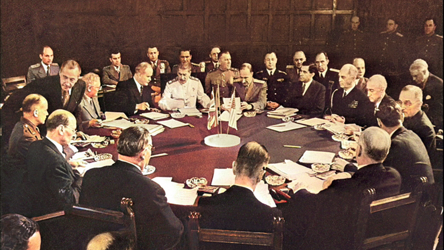 05_potsdami_konferencia.jpg