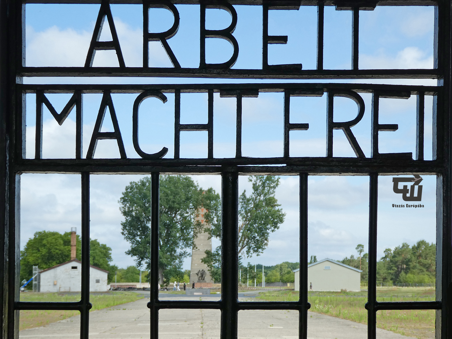 01_arbeit_macht_frei_kz_sachsenhausen.JPG